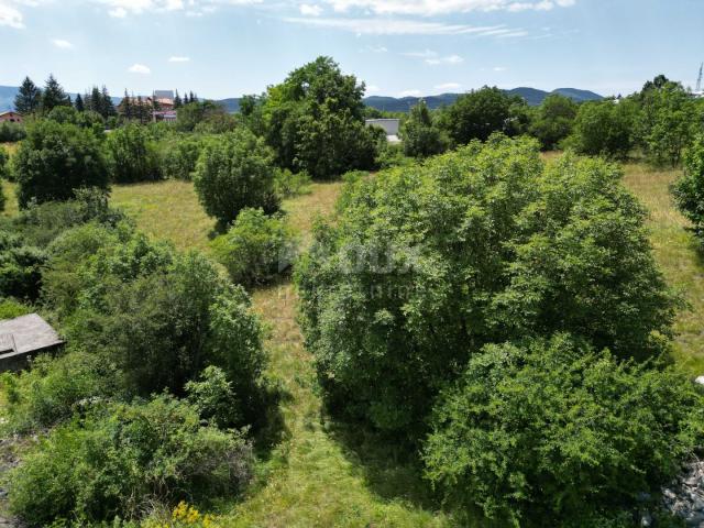 MATULJI, JURDANI, RUPA - Baugrundstück 9000m2 mit GEBÄUDE. GENEHMIGUNG für ein Hallen- und Gewerbewo