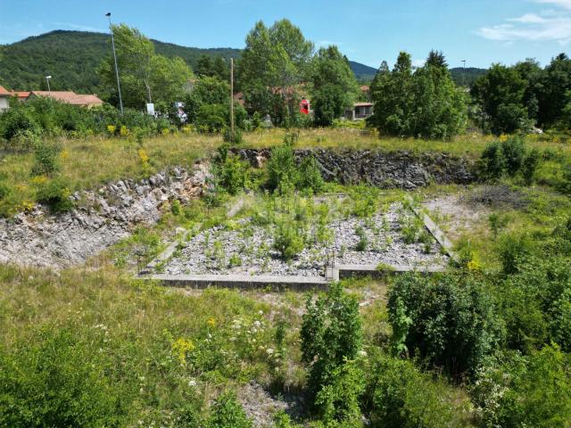 MATULJI, JURDANI, RUPA - Baugrundstück 9000m2 mit GEBÄUDE. GENEHMIGUNG für ein Hallen- und Gewerbewo