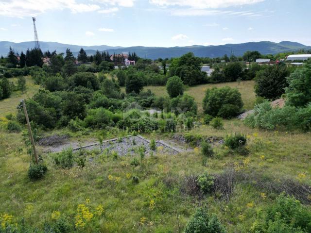 MATULJI, JURDANI, RUPA - Baugrundstück 9000m2 mit GEBÄUDE. GENEHMIGUNG für ein Hallen- und Gewerbewo