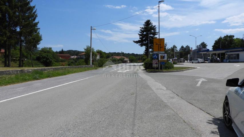 MATULJI, JURDANI, RUPA - Baugrundstück 9000m2 mit GEBÄUDE. GENEHMIGUNG für ein Hallen- und Gewerbewo