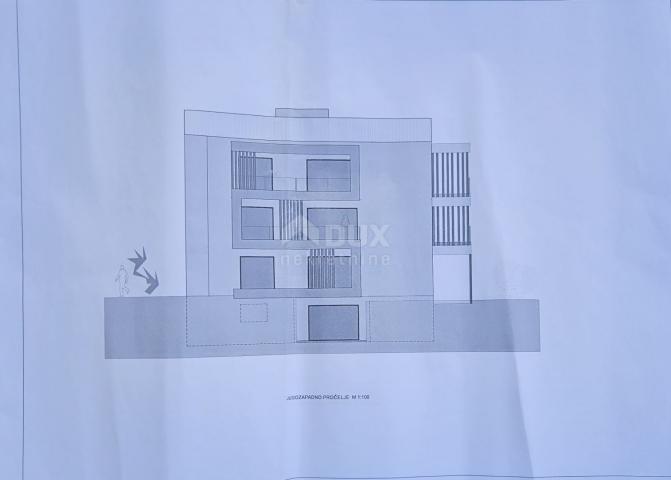 MATULJI, JURDANI, RUPA - Baugrundstück 9000m2 mit GEBÄUDE. GENEHMIGUNG für ein Hallen- und Gewerbewo