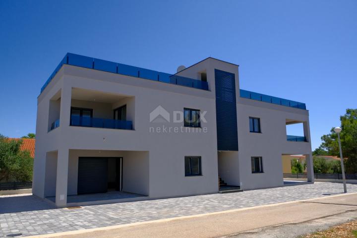 ZADAR, VIR - Attractive opportunity on the island of Vir, apartment 200 m from the sea! P2