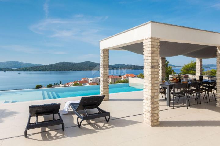 DALMATIA, ŠIBENIK - Luxury villa with swimming pool, soccer field and sauna