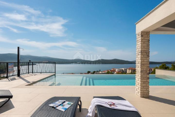 DALMATIA, ŠIBENIK - Luxury villa with swimming pool, soccer field and sauna