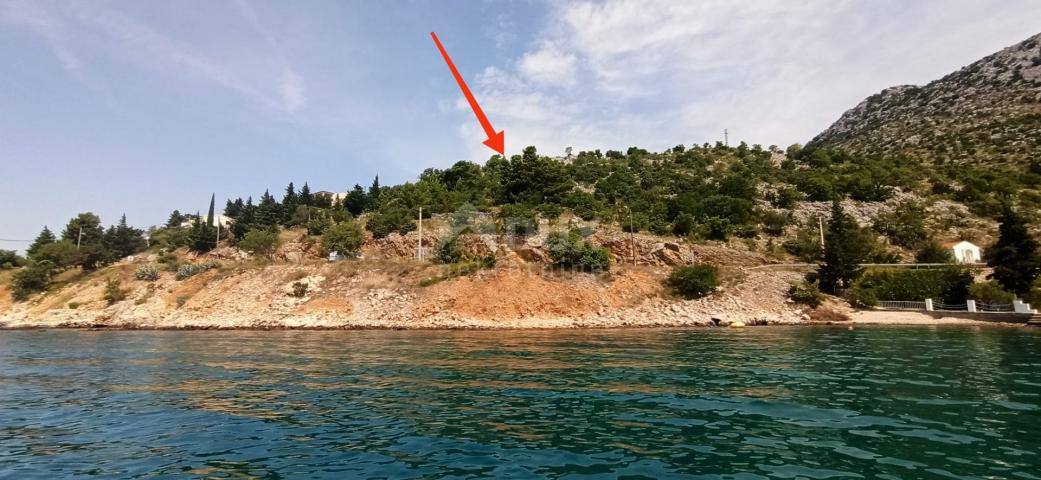 ZADAR, TRIBANJ - građevinsko zemljište prvi red do mora 4. 525 m2 za stambenu zgradu - stanove / apa