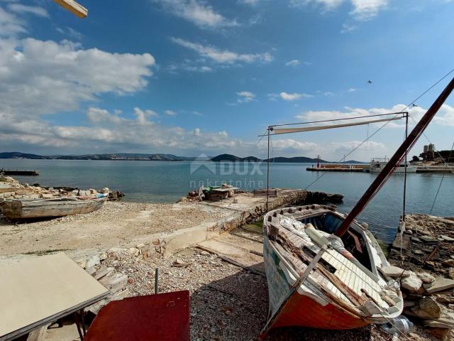 OTOK VRGADA - Kuća s impresivnim pogledom na more