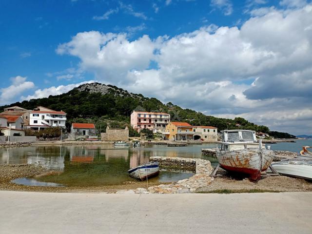 OTOK VRGADA - Kuća s impresivnim pogledom na more