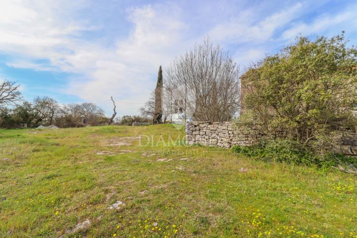 Rovinj, Umgebung, Bahnhof mit Meerblick