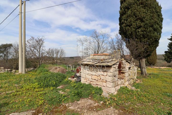 Rovinj, Umgebung, Bahnhof mit Meerblick