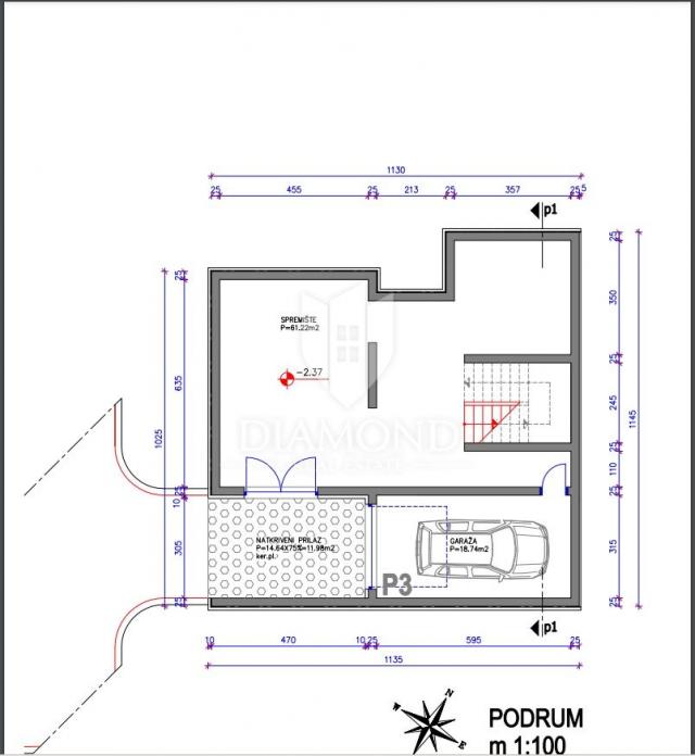 Luxushaus in einem ruhigen Vorort von Pula auf drei Etagen