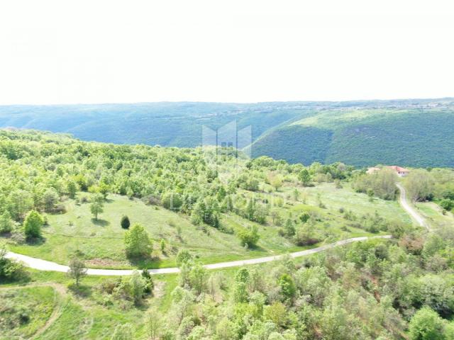 Labin, Umgebung, schönes abgelegenes Grundstück