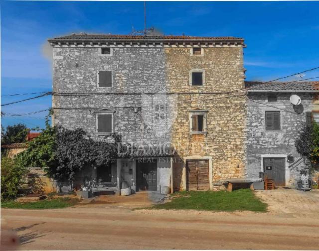 Poreč, okolica, istarska kamena kuća sa pogledom na more!