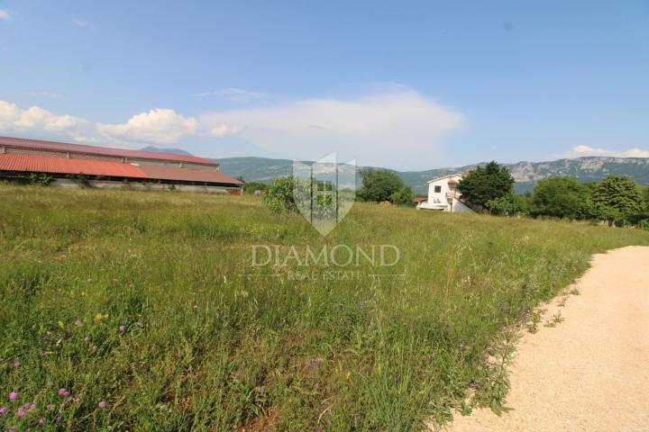 Kršan, building plot with a view of Učka