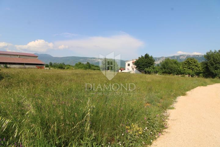 Kršan, building plot with an open view