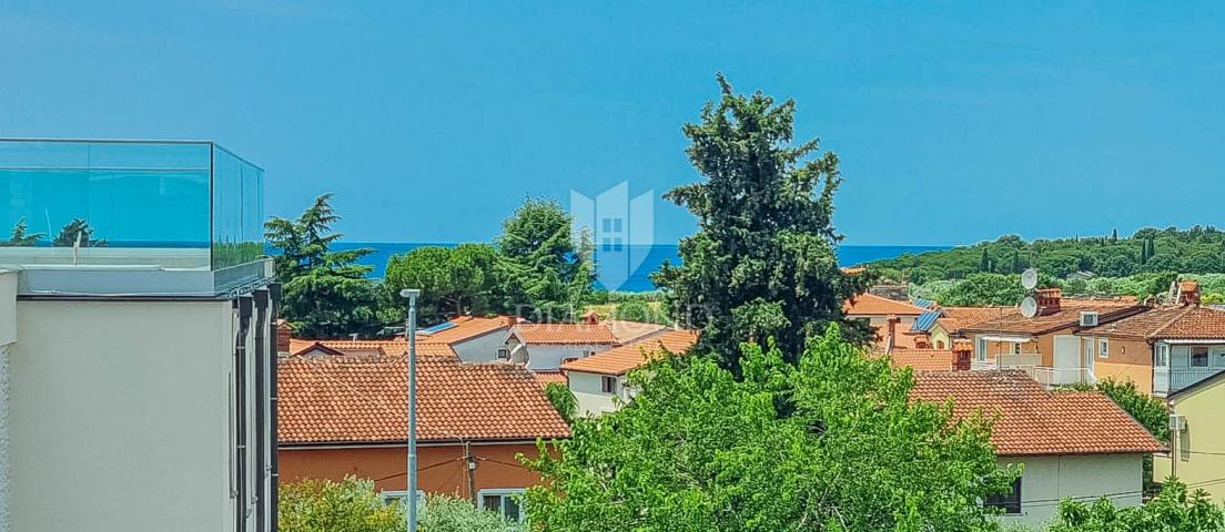 Prilika, Novigrad! Stan sa prekrasnim pogledom na more!