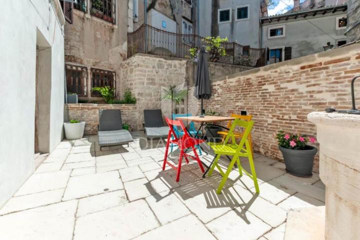 Rovinj, Top-Immobilie mit Terrasse in der Altstadt