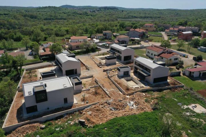 Istra, Sveti Lovreč - Moderna Vila sa bazenom u mirnome mjestu - Villa C