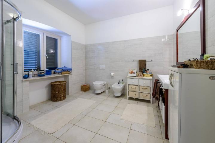 Konavle, Kamena vila s bazenom 310 m2