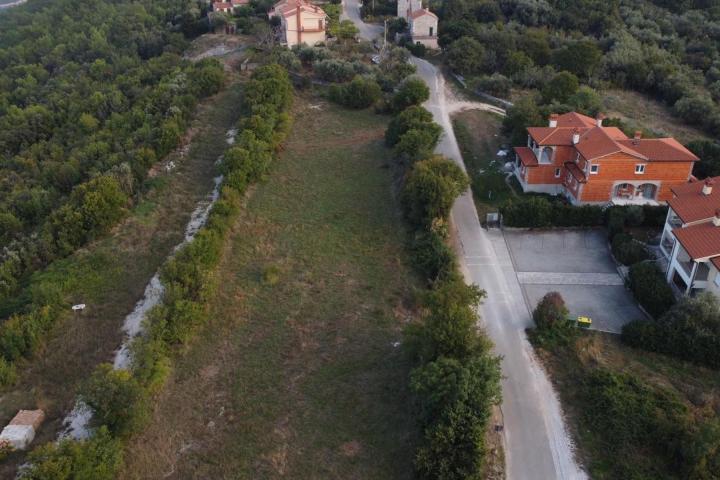 Istra, Labin, građevinsko zemljište sa pogledom na more NKP 926 m2