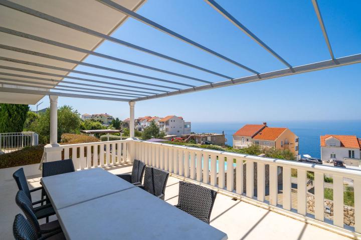 Cavtat, Kamena vila s bazenom 430m2