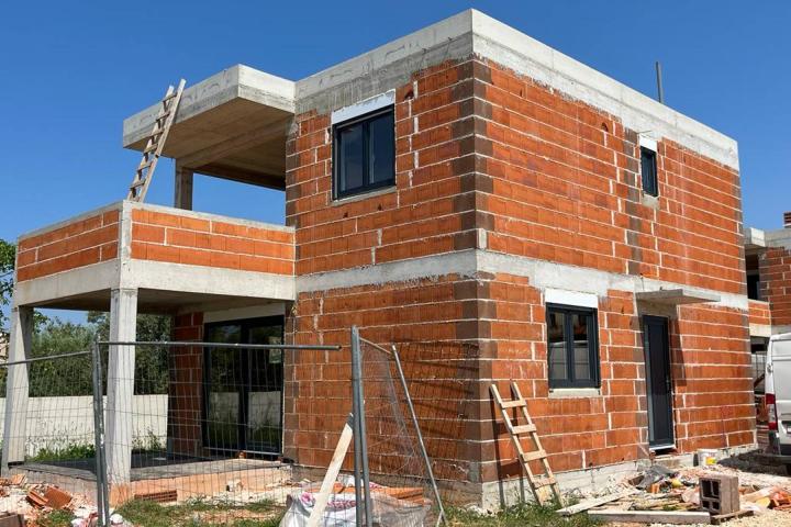 Istra, Vodnjan, moderna urbana vila 125m2 s pogledom na more