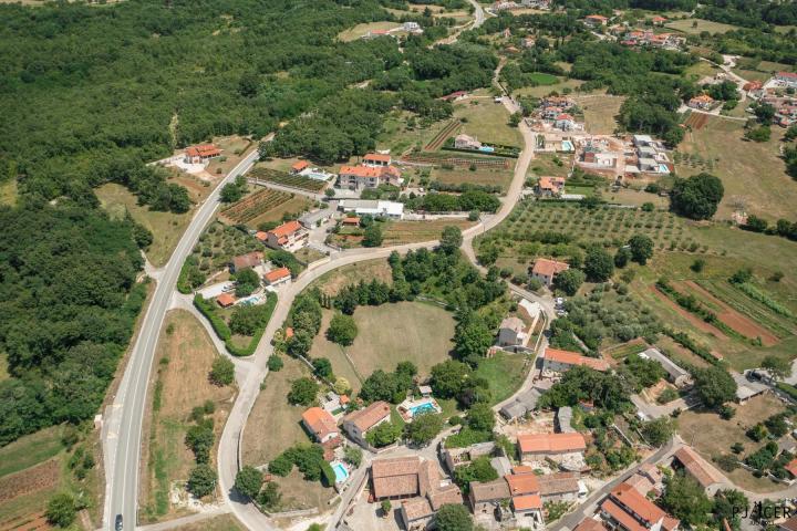 Tinjan, Prekrasna kamena vila u srcu Istre 