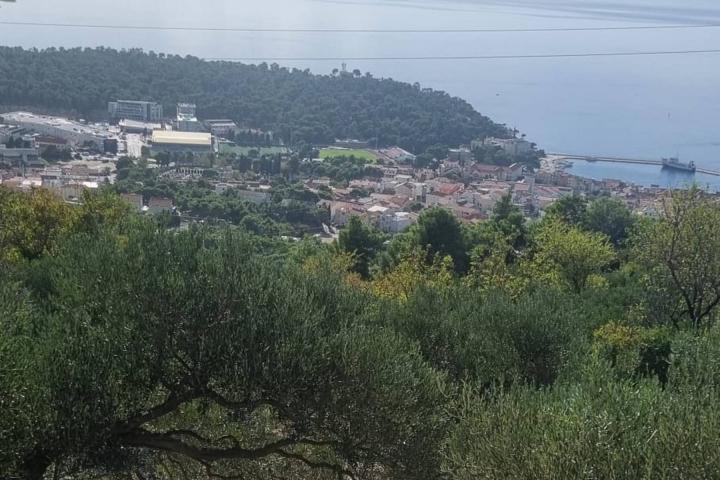 Makarska - Makar, poljoprivredno zemljište s pogledom na more, 662 m2