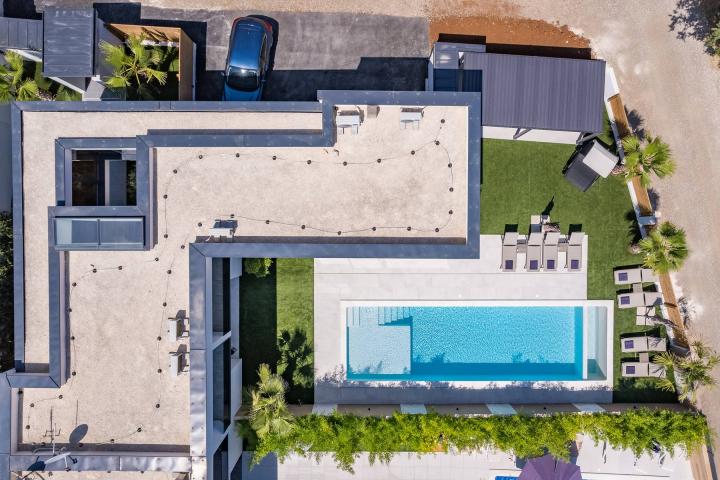 Istra, Medulin,  prekrasna moderna dvojna vila NKP 220m2 