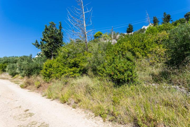 Podgora, građevinsko zemljište s pogledom na more