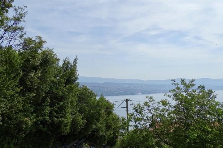 Opatija, Baredi - građevinski teren 2. 056 m2