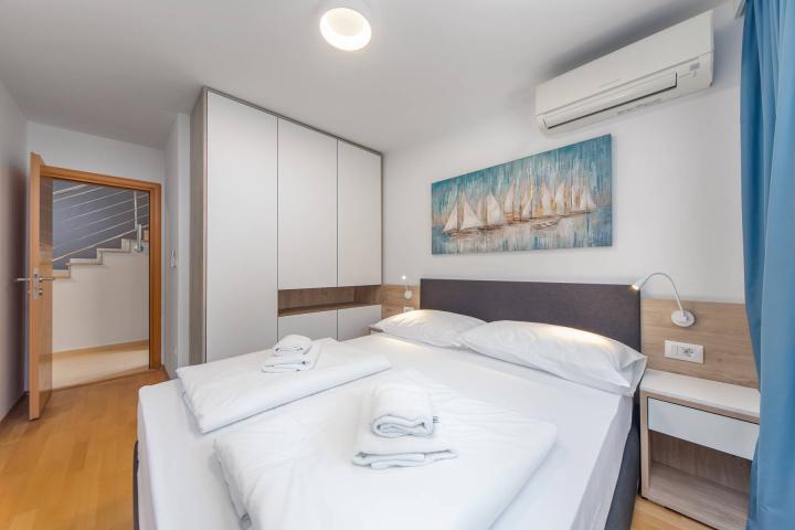 Istra, Umag, opremljen apartman s dvije terase C6