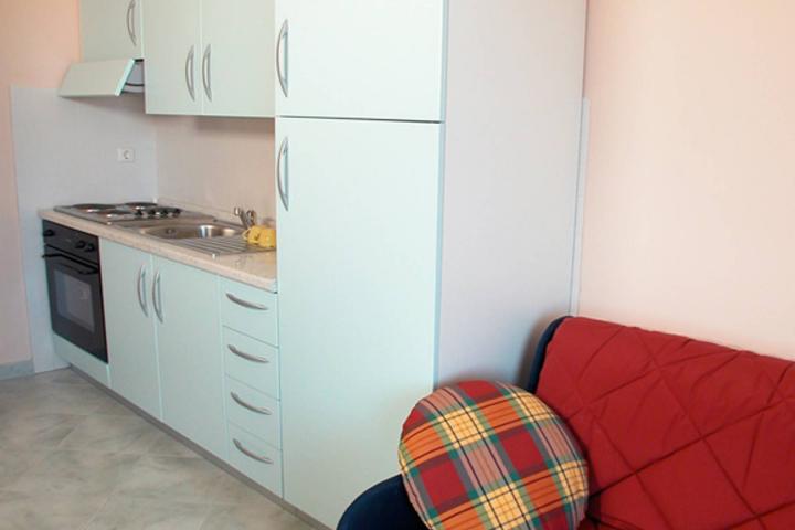 Vila, Istra, Premantura, 13 apartmana sa predivnim pogledom na more