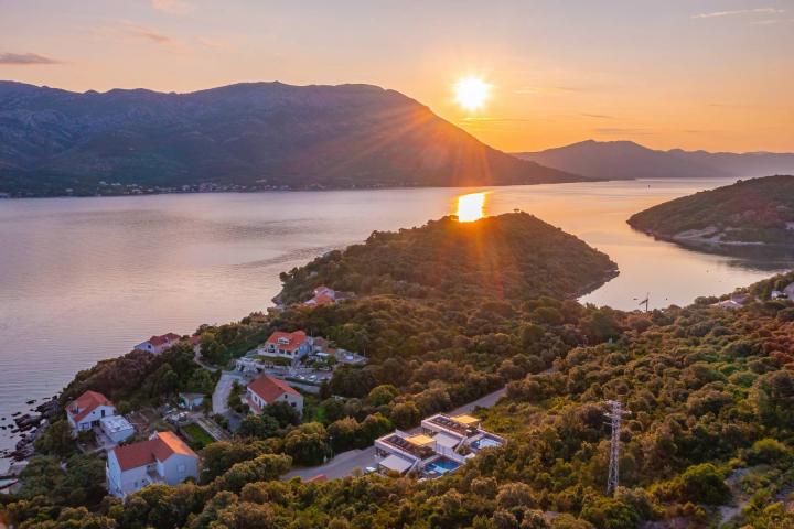 Korčula, luksuzna moderna villa s pogledom na more, jedinstvena ponuda