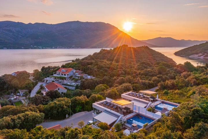 Korčula, luksuzna moderna villa s pogledom na more, jedinstvena ponuda