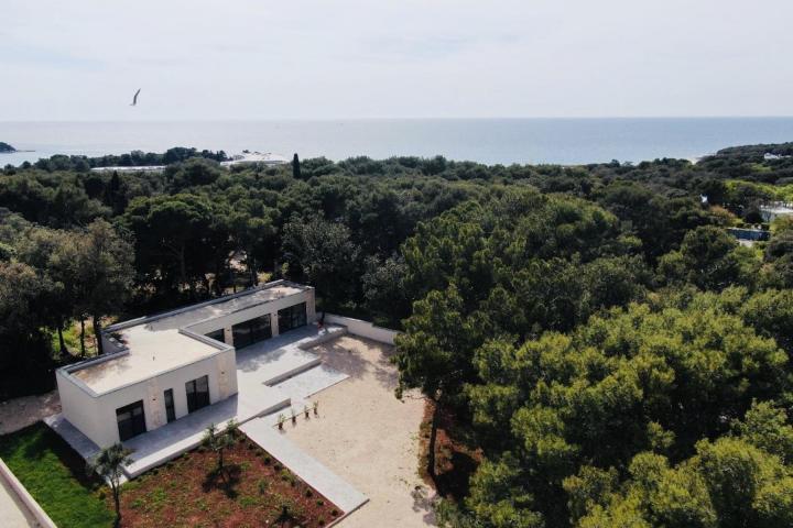 Istra, Rovinj, vila moderne arhitekture na 300 metara od mora