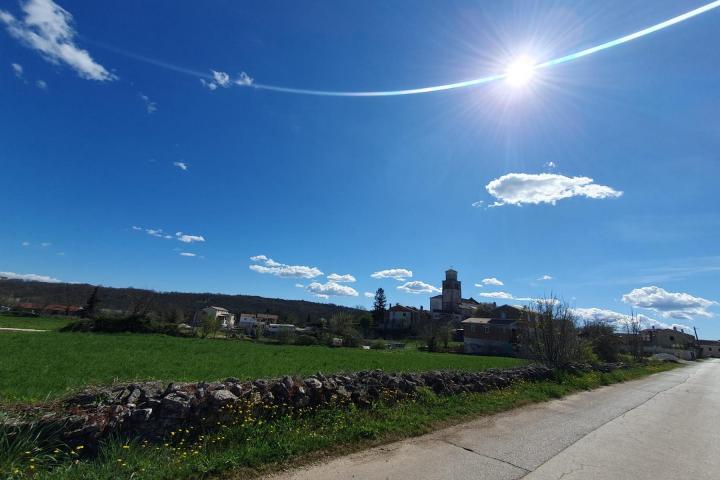 Istra, Tinjan, građevinsko zemljište blizu centra