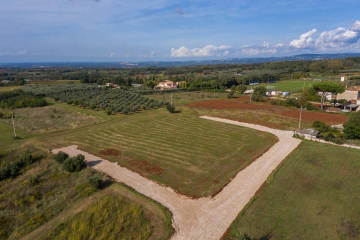  Istra, Kaštelir, građevinsko zemljište s pogledom na more!