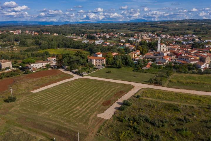  Istra, Kaštelir, građevinsko zemljište s pogledom na more!