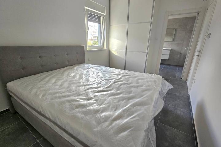 Rijeka, Srdoči, potpuno opremljen PENTHOUSE u novogradnji NKP 116 m2