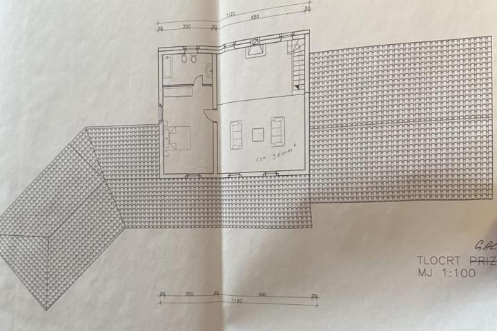 Barban, Manjadvorci, građevinsko zemljište s projektom i započetom gradnjom