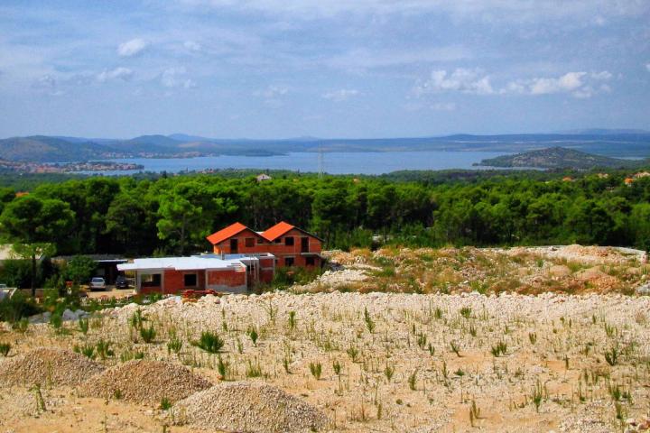 Šibenik, Bilice, građevinsko zemljište u S – zoni 13. 345 m2