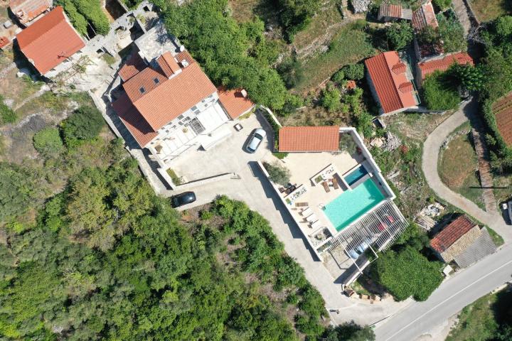 Pelješac, jedinstvena kamena vila okružena netaknutom prirodom