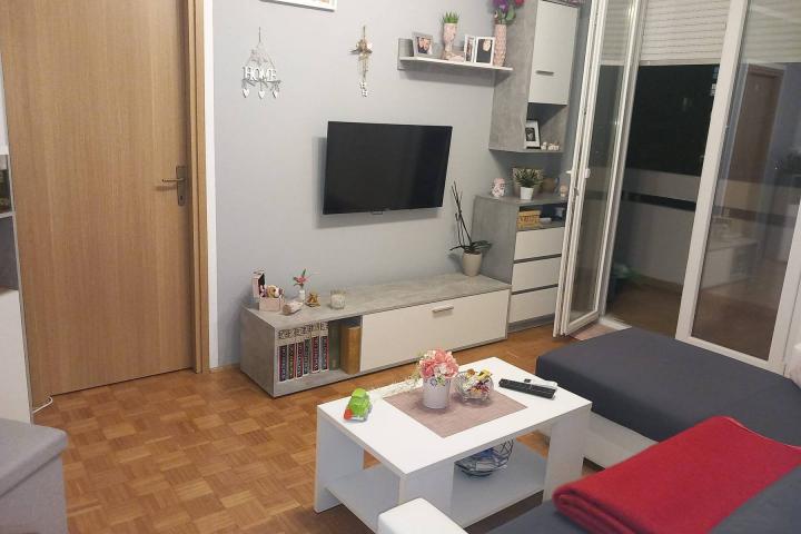 Pula, dvosoban stan - Vidikovac 70 m2