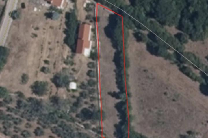 Istra, Rakalj - građevinsko zemljište na mirnoj lokaciji 1336 m2