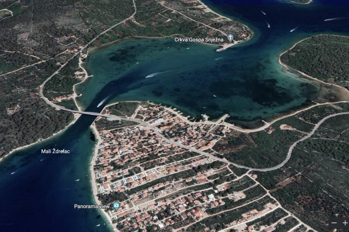 Otok Pašman, Ždrelac, građevinsko zemljište 487m2 sa projektom, 130m od mora