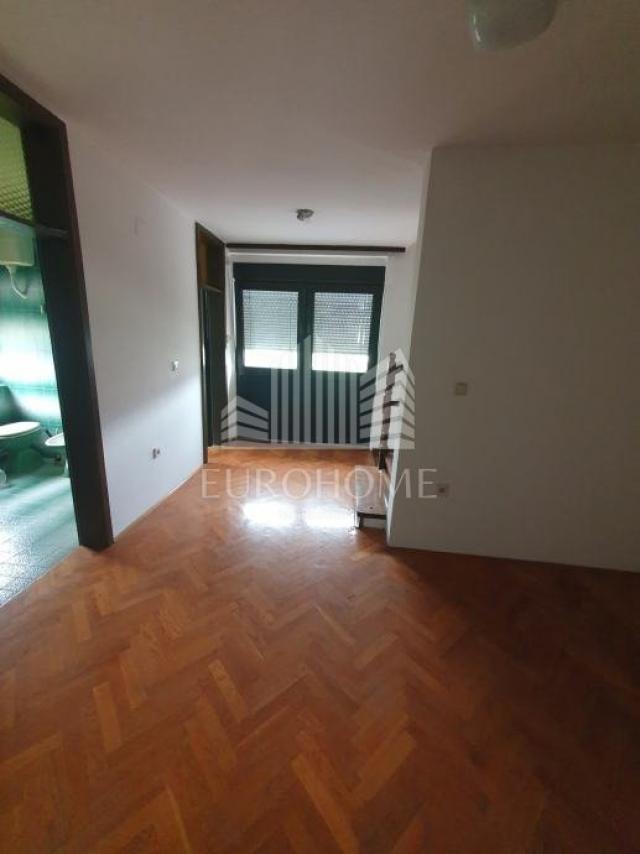 House Gajnice, Podsused - Vrapče, 259,32m2