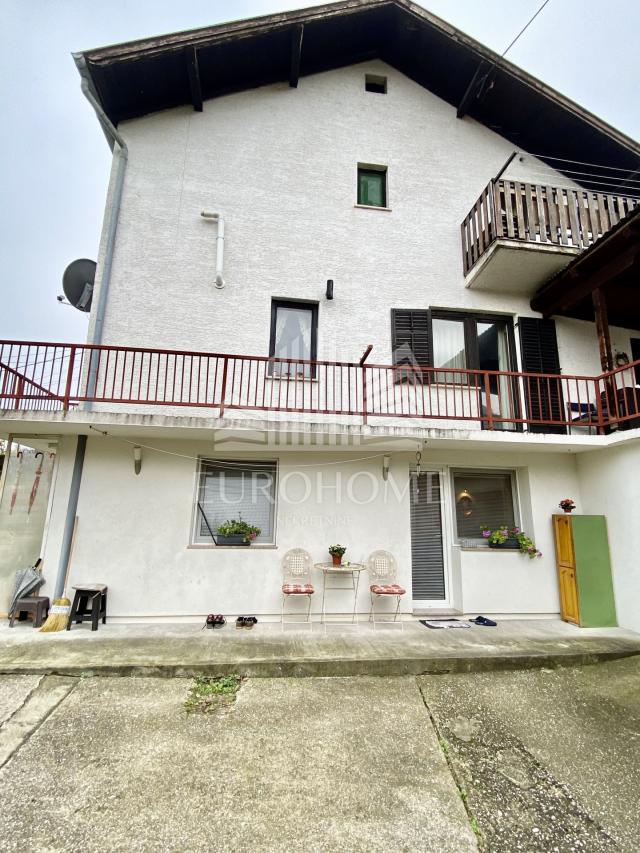 Stan 80 m2, spremište, terasa + garaža 21 m2   (1670 €/m2),   Gornje Vrapče