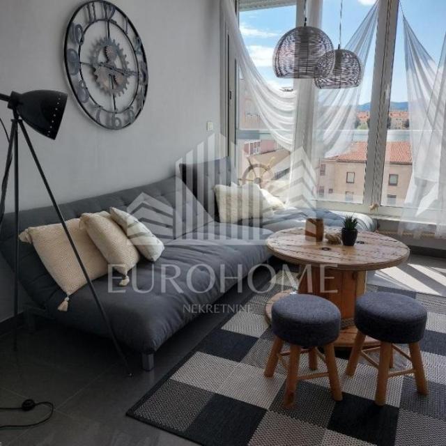 Wohnung Branimirova Obala, Zadar, 81m2