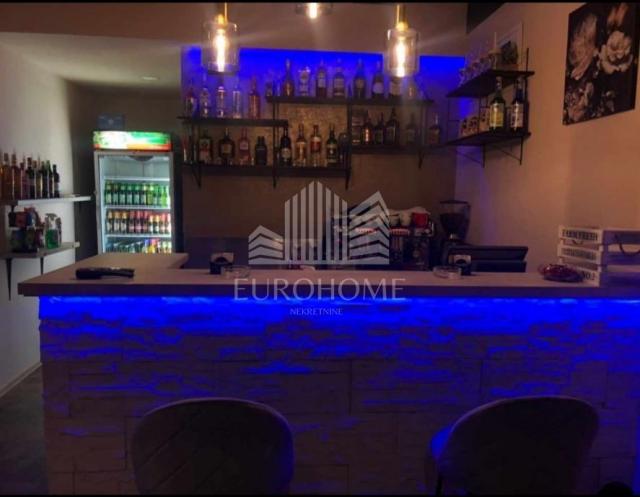 Poslovni prostor/caffe bar 110m2, Zaprešić