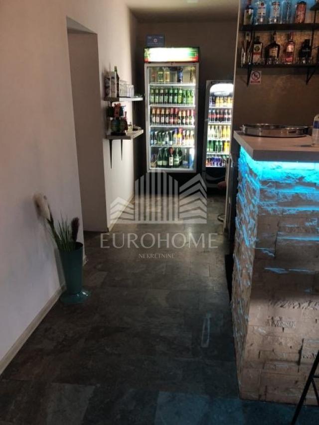 Poslovni prostor/caffe bar 110m2, Zaprešić